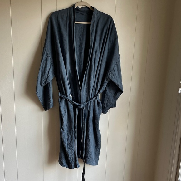 Cedar and Vine Other - Cedar and Vine Men or Women’s Linen Coastal Quiet Luxury Robe Sz XL